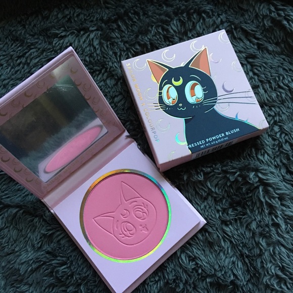 Colourpop x Sailor moon🌙 full collection Set NWT - Picture 7 of 13